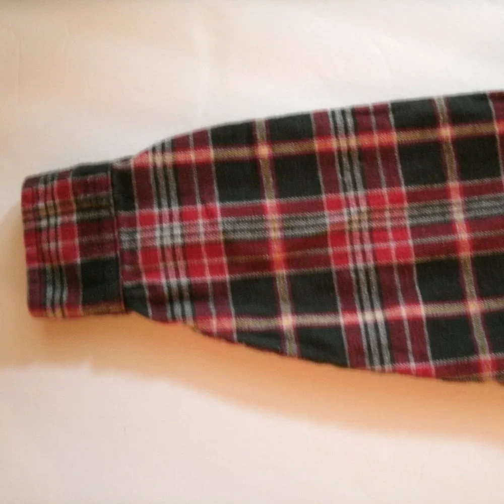 Oshkosh Boys Shirt Button Down Red Black Plaid Long Sleeve Size 6